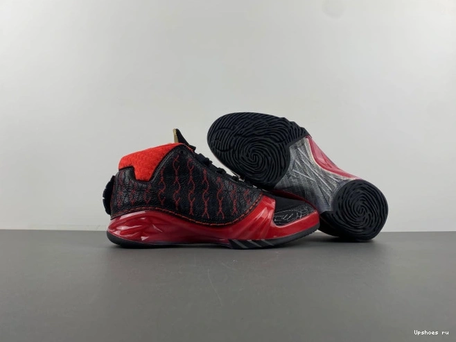 318474-061 23 Jordan  Finale 0510